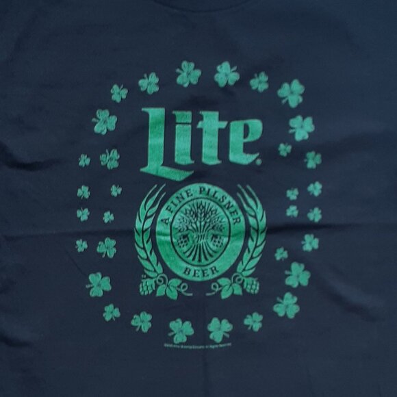 Lite - A Fine Pilsner Beer - Green Shamrocks - New Small Black T-Shirt - Picture 2 of 4